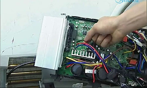 嘉峪关美的空调电话是多少